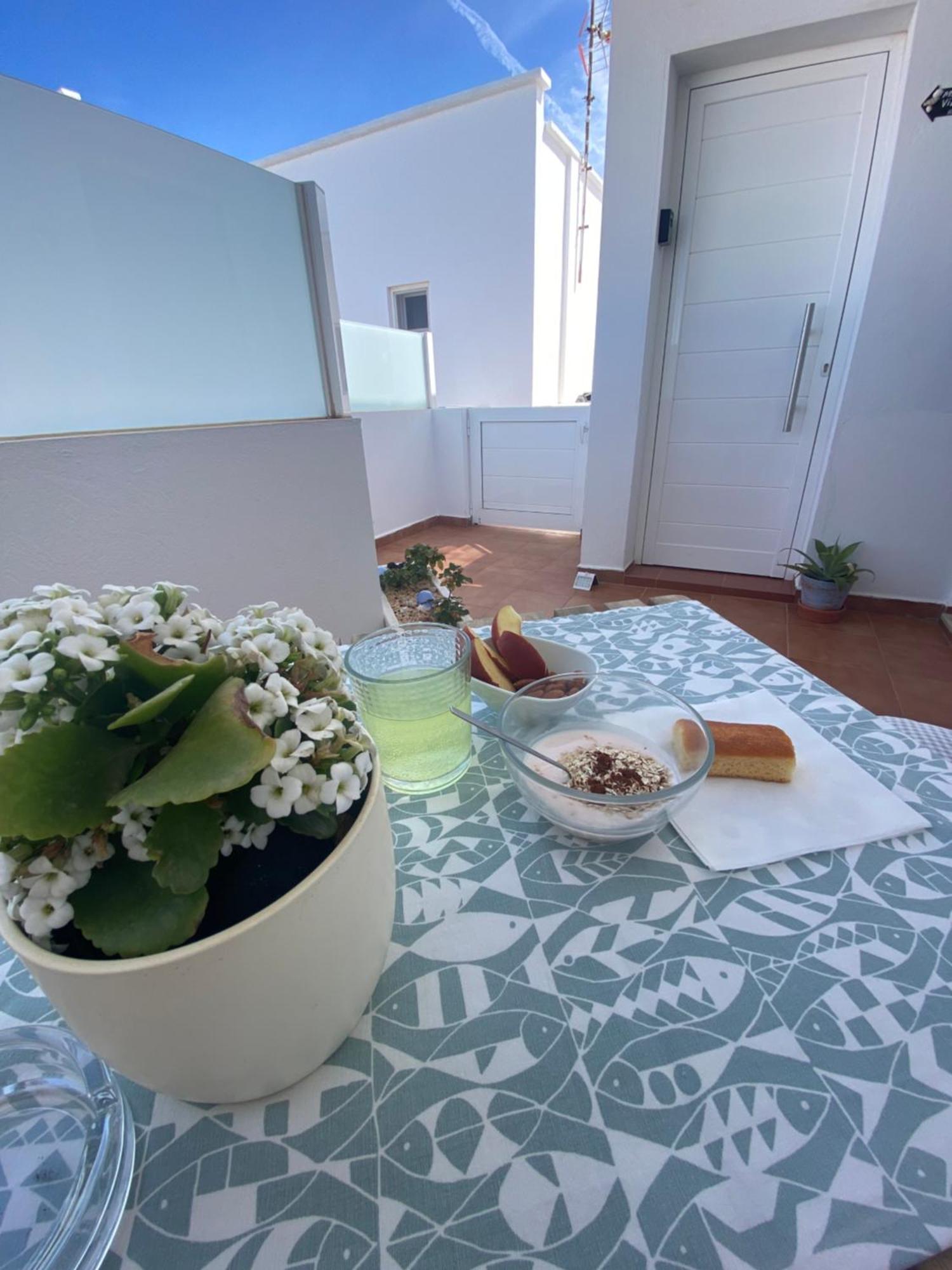 Mivida Hotel San Bartolome  Bagian luar foto